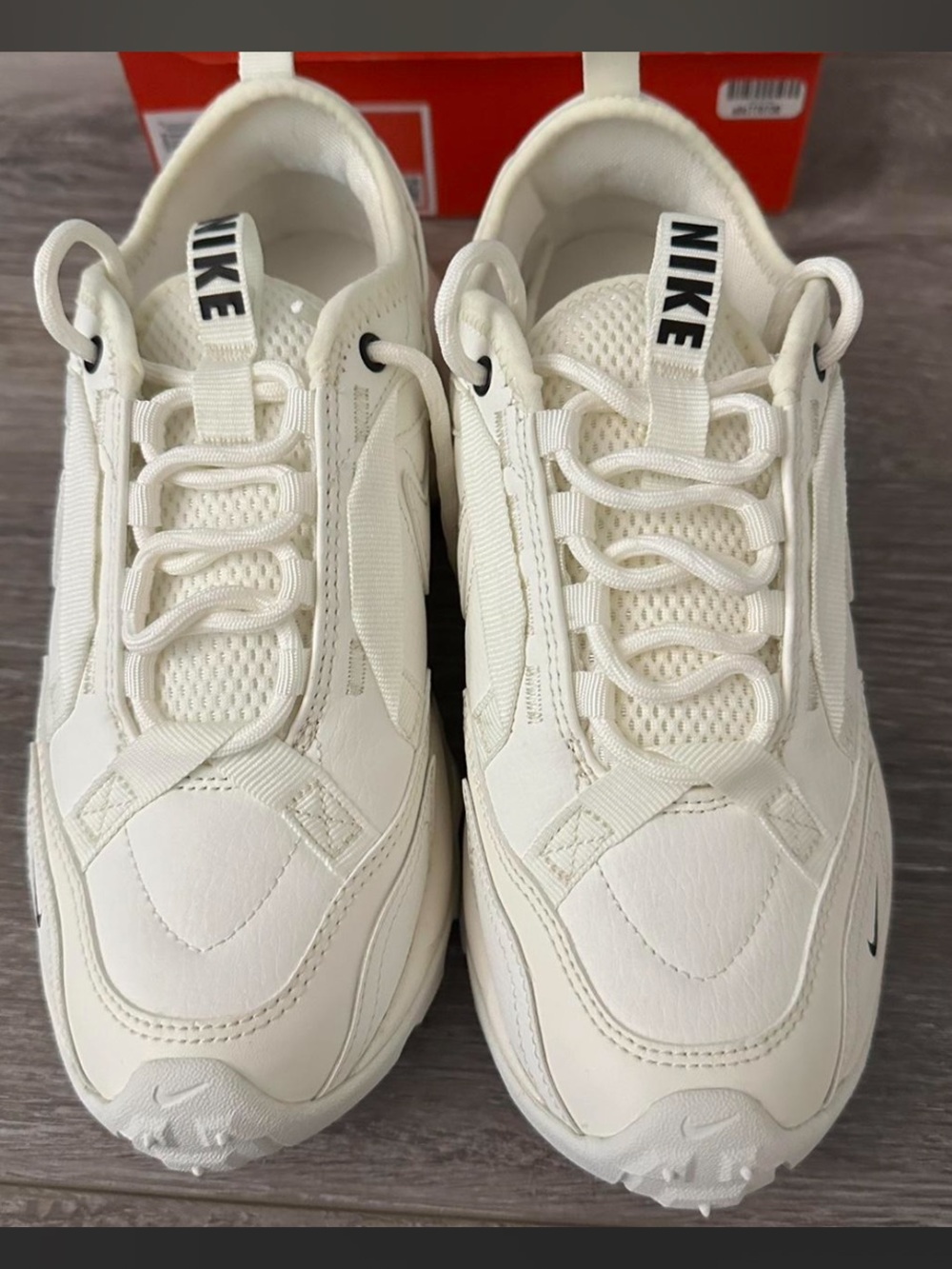Nike Cream/White Retro Trainer Sneakers